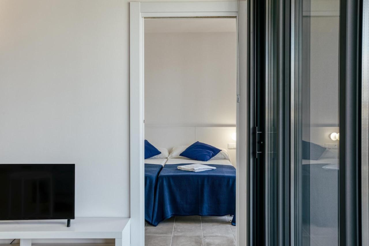 Pelosa Apartment Roses Exterior photo